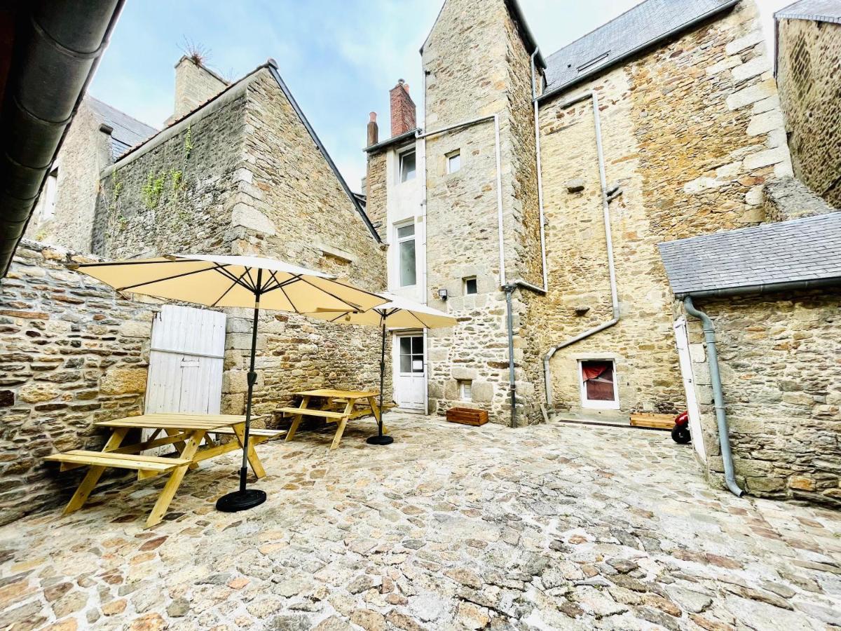 La Residence Des Cordeliers Dinan Esterno foto
